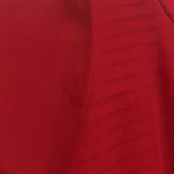 I.N. Studio Red Blouse with sewn in Tank Top Size 1X - Picture 3 of 12